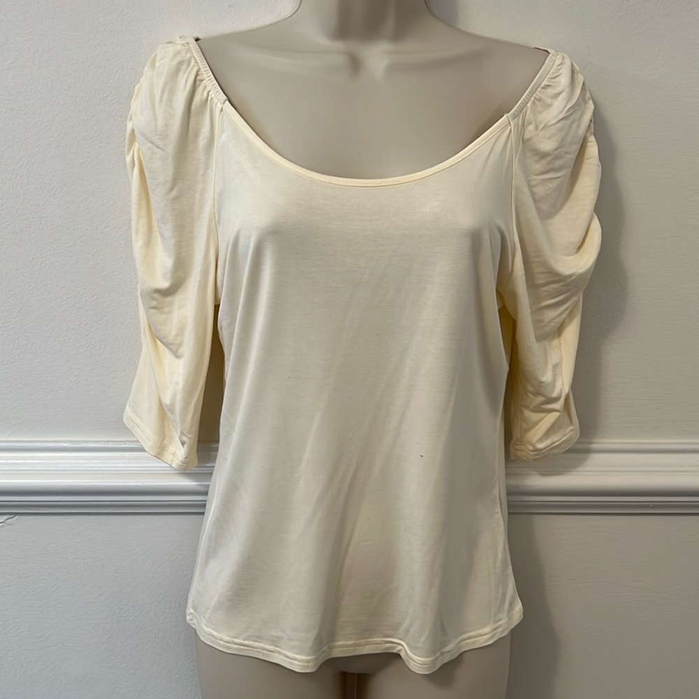 Kendall & Kylie Ruffled, Low Back, Off the Shoulder Shirt Top, NWOT, Size Medium